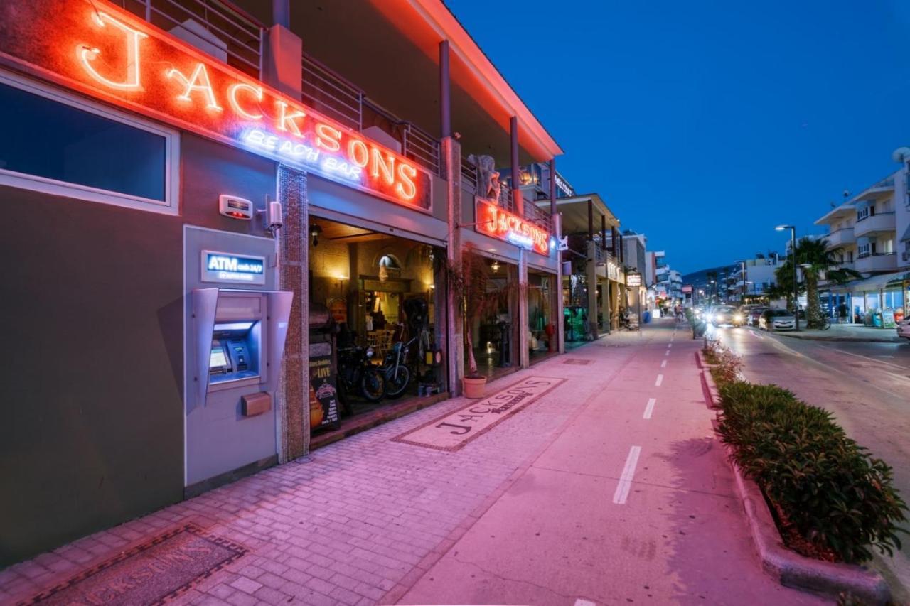 Jacksons Sea View Living Hotel Kosz Kültér fotó